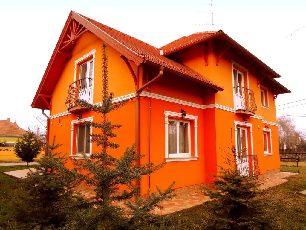 Horvath Vendeghaz Hotel Oroshaza Luaran gambar