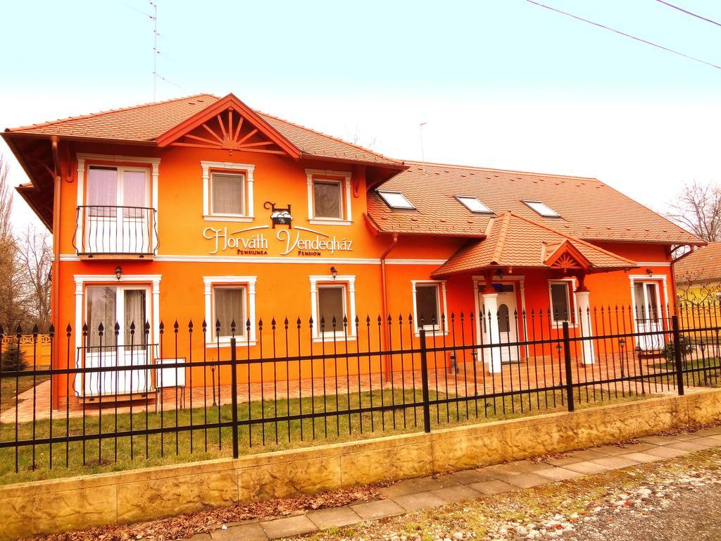 Horvath Vendeghaz Hotel Oroshaza Luaran gambar