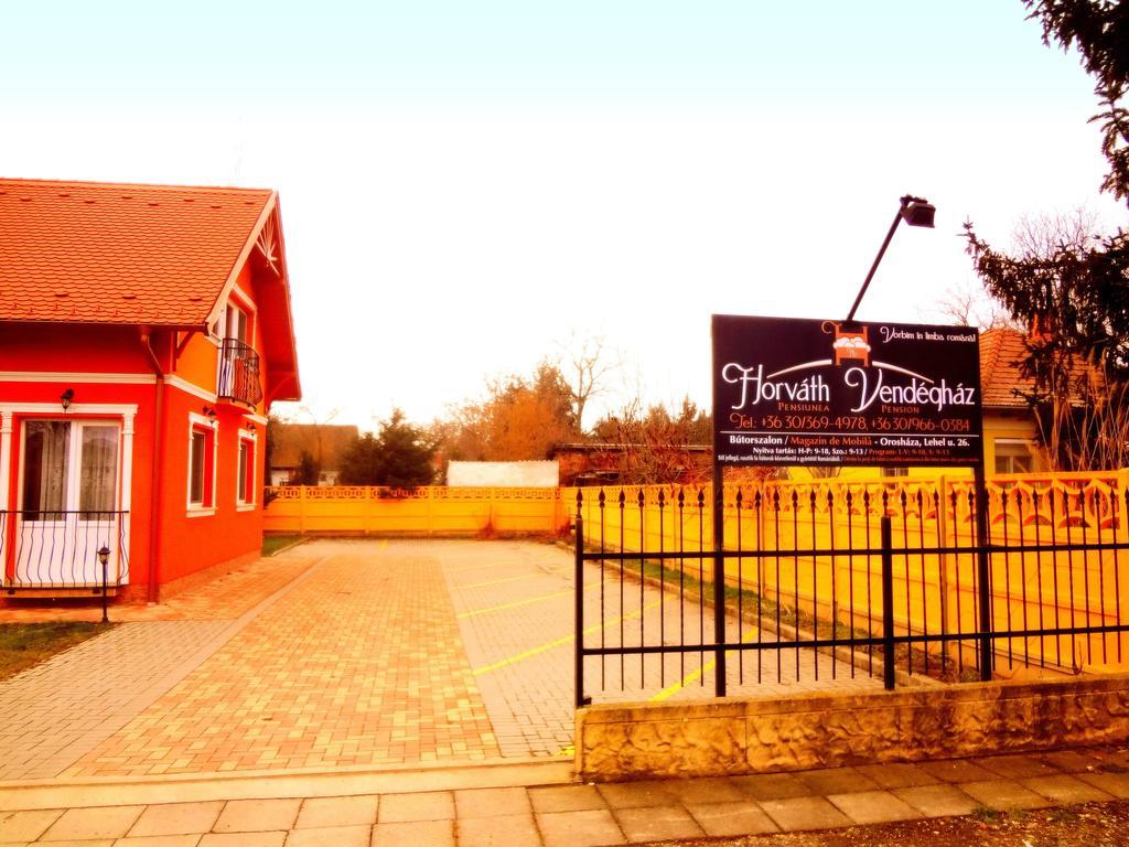 Horvath Vendeghaz Hotel Oroshaza Luaran gambar