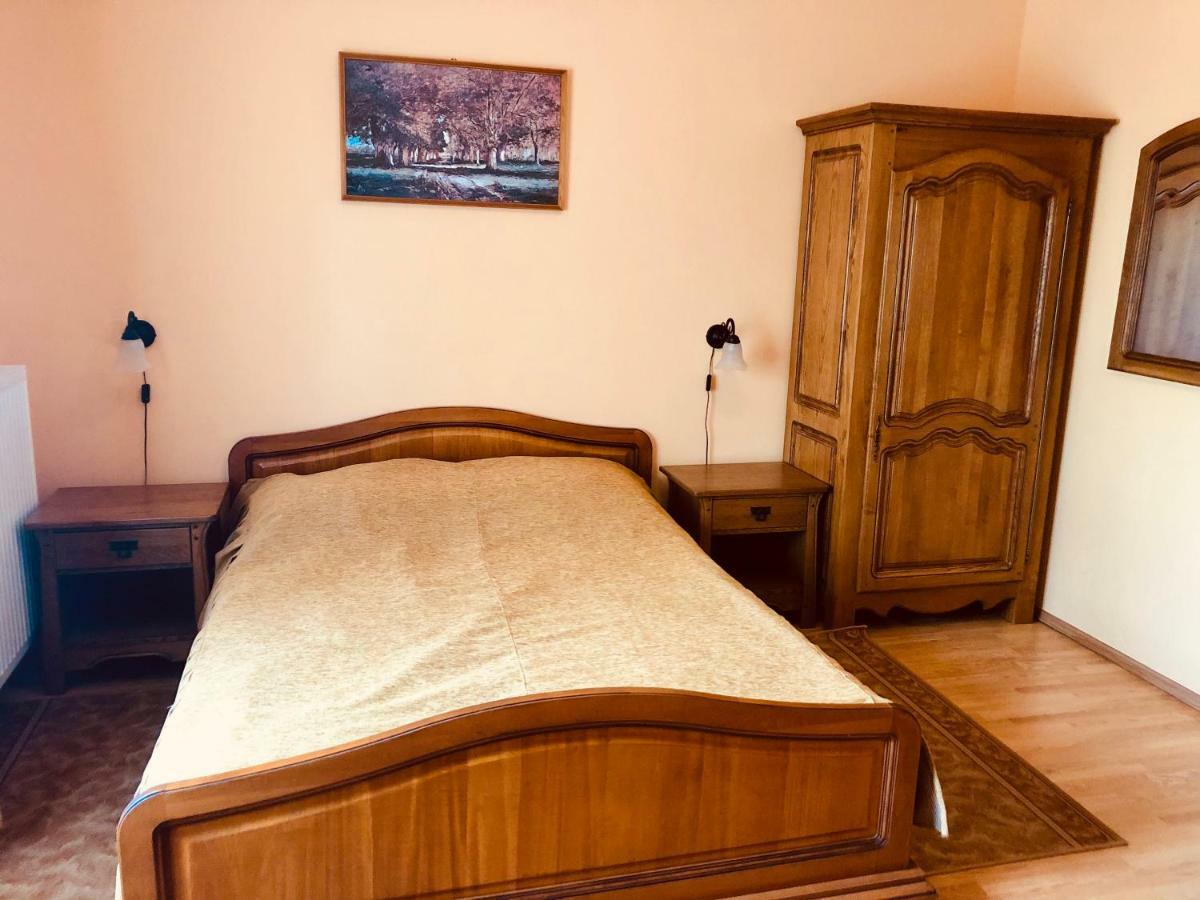 Horvath Vendeghaz Hotel Oroshaza Luaran gambar
